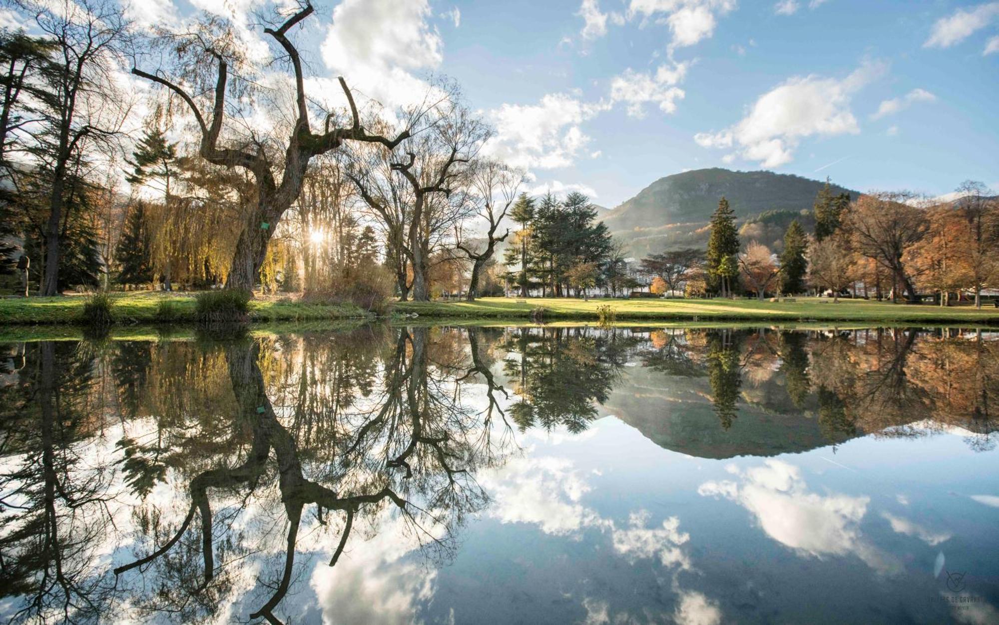 Gite L'Angelique Fleurs Des Pyrenees Argelès-Gazost Exteriör bild